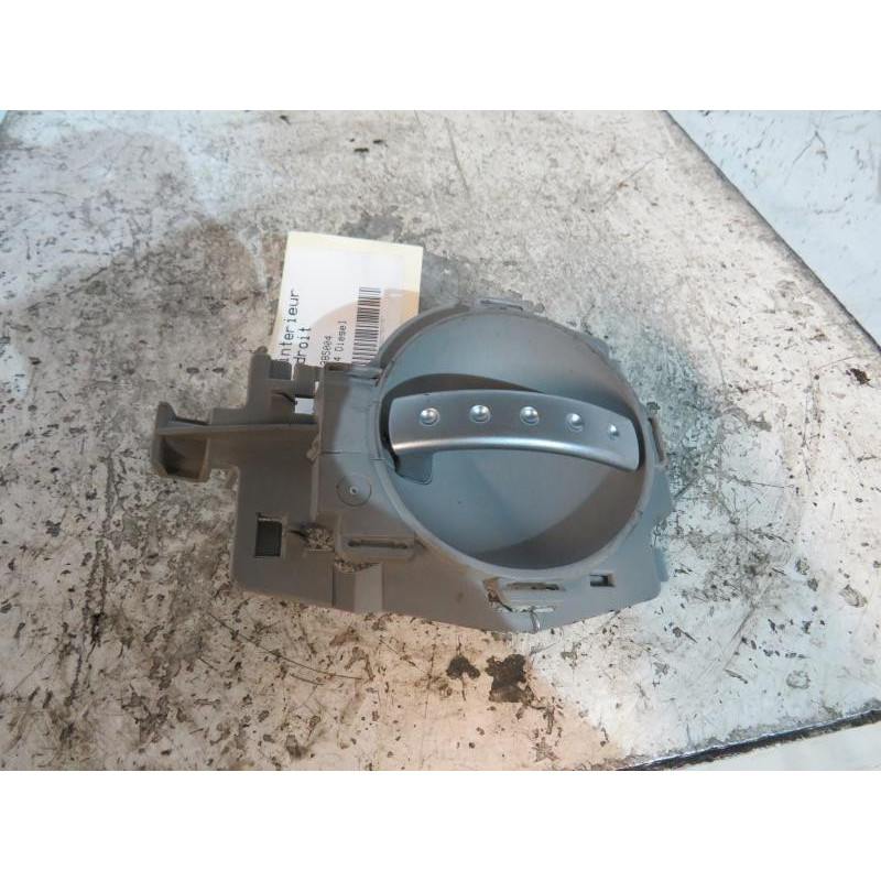 Poignee interieur arriere droit CITROEN C3 1 Photo n°1