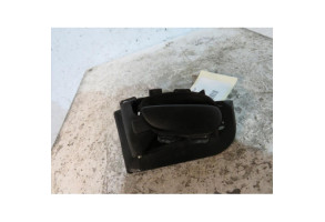 Poignee interieur arriere gauche PEUGEOT 206+ Photo n°1
