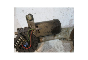 Moteur essuie glace avant MERCEDES CLASSE CLK 208 Photo n°3