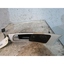 Poignee interieur arriere droit AUDI A6 2 Photo n°1