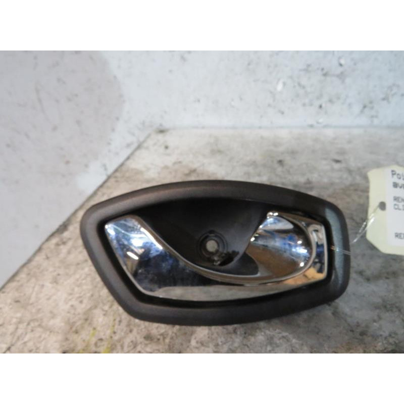 Poignee interieur avant droit RENAULT CLIO 4 Photo n°1