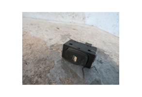 Interrupteur de leve vitre arriere droit PEUGEOT 407 Photo n°1