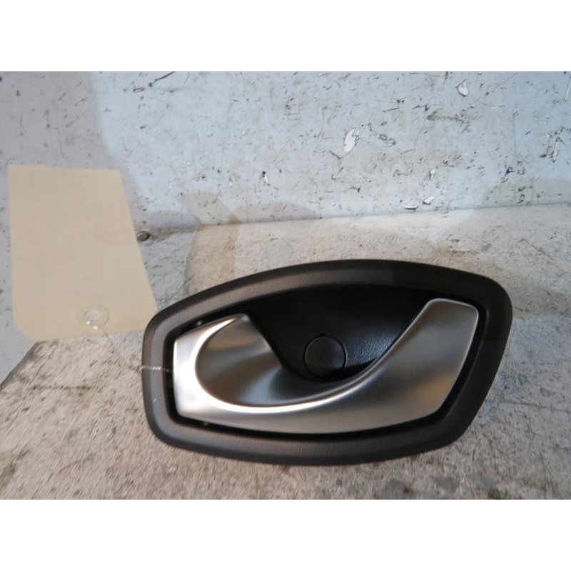 Poignee interieur arriere gauche RENAULT CLIO 4 Photo n°1