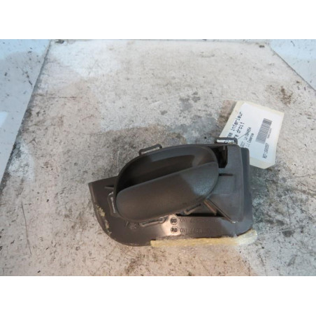 Poignee interieur arriere droit PEUGEOT 206