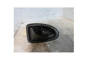 Poignee interieur arriere gauche RENAULT CLIO 2 CAMPUS Photo n°1