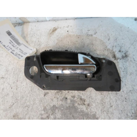 Poignee interieur avant droit PEUGEOT 607