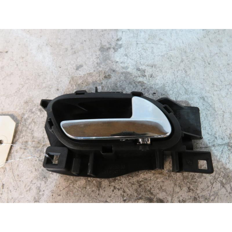 Poignee interieur arriere droit PEUGEOT 308 1 Photo n°1