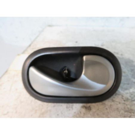 Poignee interieur avant droit RENAULT CLIO 3