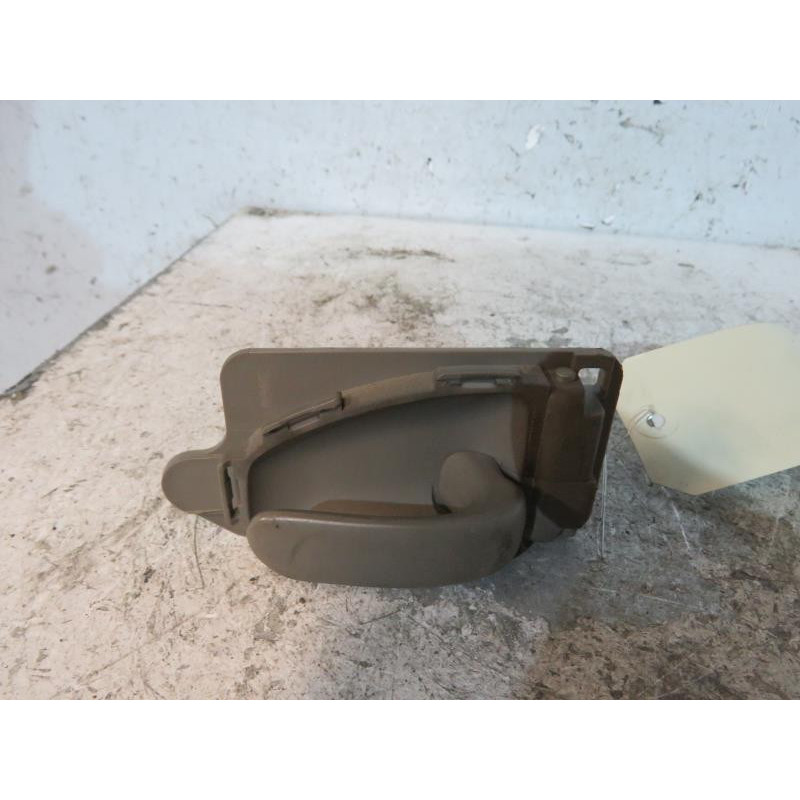 Poignee interieur avant droit CITROEN XSARA PICASSO Photo n°1