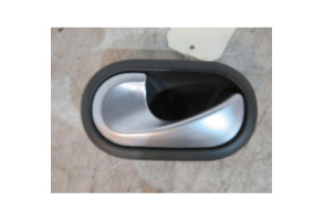 Poignee interieur arriere gauche RENAULT MODUS Photo n°1