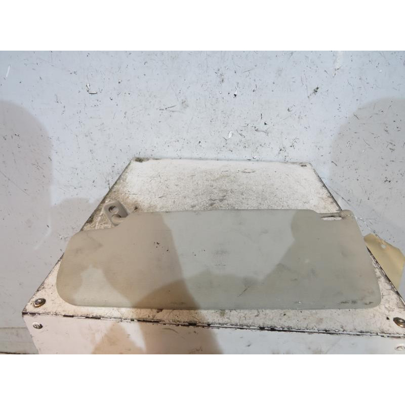 Pare soleil droit VOLKSWAGEN PASSAT 4 Photo n°1