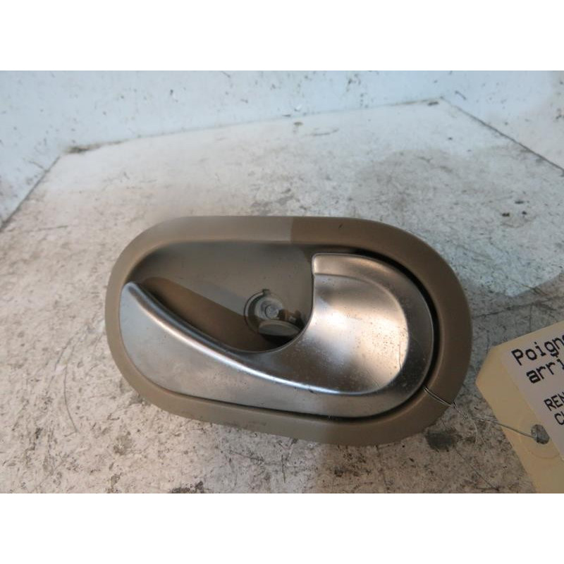 Poignee interieur arriere droit RENAULT CLIO 3 Photo n°1