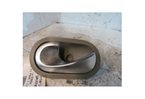 Poignee interieur arriere gauche RENAULT CLIO 3 Photo n°1