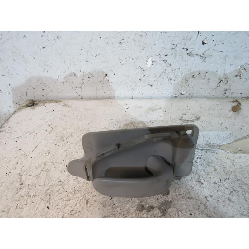 Poignee interieur avant droit CITROEN XSARA PICASSO Photo n°1