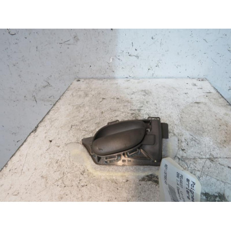 Poignee interieur arriere droit PEUGEOT 206