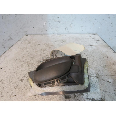 Poignee interieur avant droit PEUGEOT 206