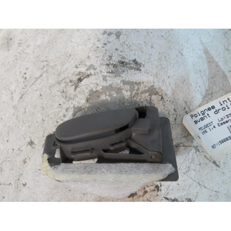 Poignee interieur avant droit PEUGEOT 206