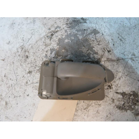 Poignee interieur arriere droit CITROEN XSARA PICASSO