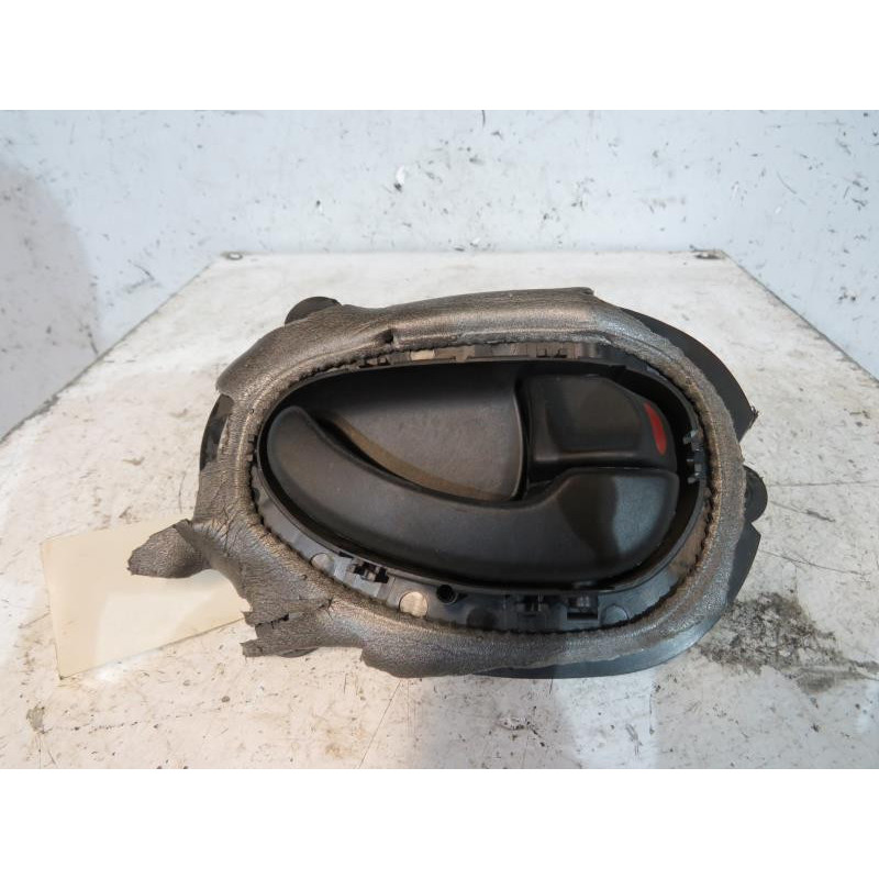 Poignee interieur avant droit PEUGEOT 406 Photo n°1