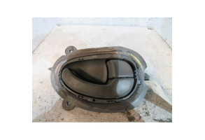 Poignee interieur arriere droit PEUGEOT 406 Photo n°1
