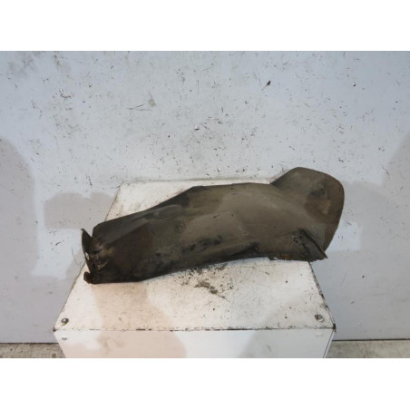 Pare boue arriere droit RENAULT LAGUNA 1
