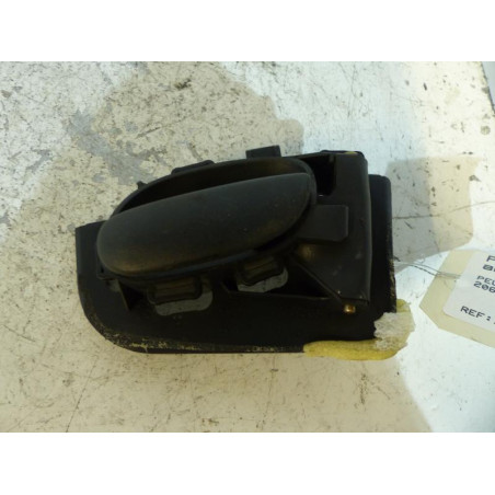 Poignee interieur arriere droit PEUGEOT 206