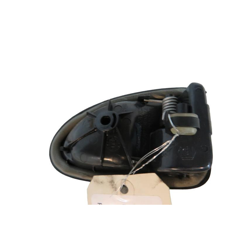 Poignee interieur arriere gauche RENAULT CLIO 2 Photo n°1