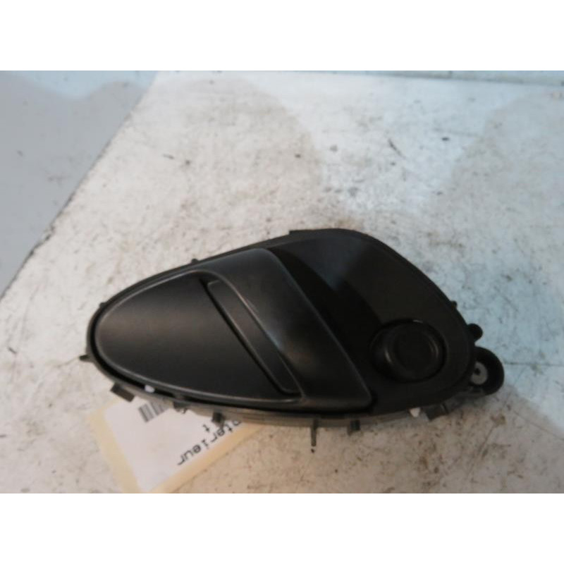 Poignee interieur arriere droit CITROEN XSARA Photo n°1