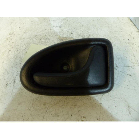 Poignee interieur arriere droit RENAULT CLIO 2