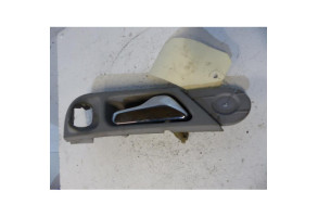 Poignee interieur arriere droit MERCEDES CLASSE C 203 Photo n°1