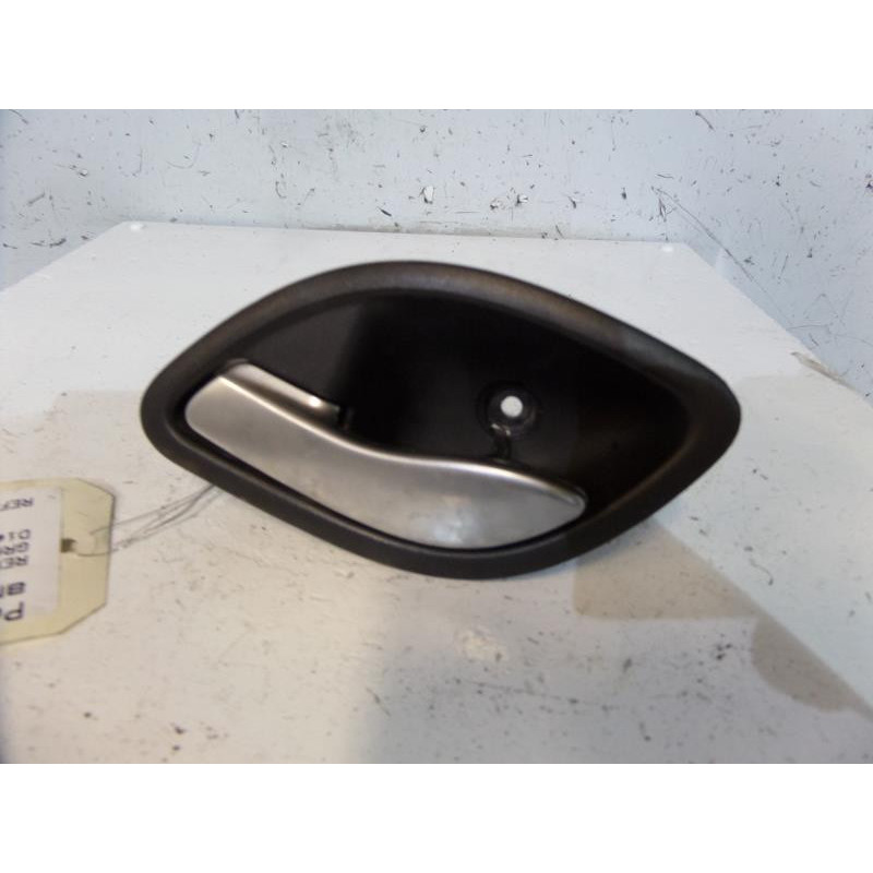 Poignee interieur arriere gauche RENAULT ESPACE 4 Photo n°1
