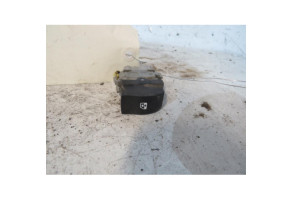 Interrupteur de leve vitre avant droit RENAULT GRAND SCENIC 2 Photo n°1
