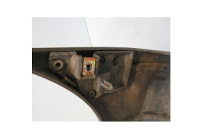Pare choc arriere RENAULT CLIO 1 Photo n°8