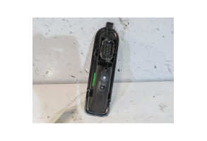 Interrupteur de leve vitre arriere gauche RENAULT CLIO 3 Photo n°2