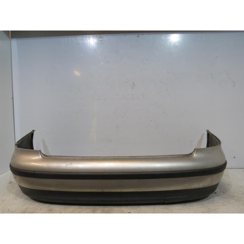 Pare choc arriere SEAT TOLEDO 2 Photo n°1