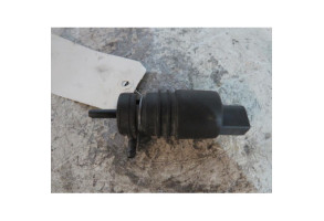 Pompe lave glace avant MERCEDES CLASSE E 210 Photo n°1