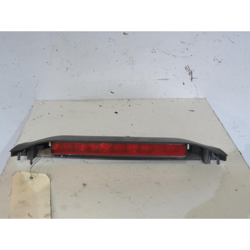 Feu arriere stop central FIAT PANDA 2 Photo n°1