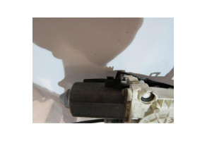 Leve vitre electrique avant gauche LAND ROVER FREELANDER 1 Photo n°4