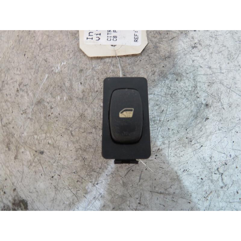 Interrupteur de leve vitre arriere gauche CITROEN C8 Photo n°1