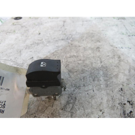 Interrupteur de leve vitre arriere gauche RENAULT SCENIC 2