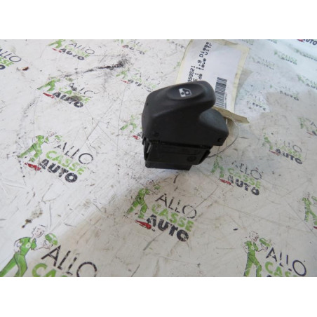 Interrupteur de leve vitre avant droit RENAULT CLIO 2