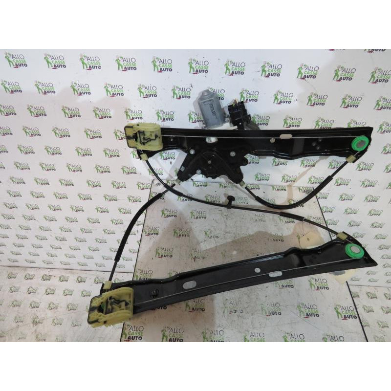 Leve vitre electrique avant droit FORD FOCUS 3 Photo n°1