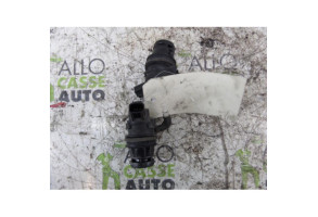 Pompe lave glace avant TOYOTA PREVIA 2 Photo n°1