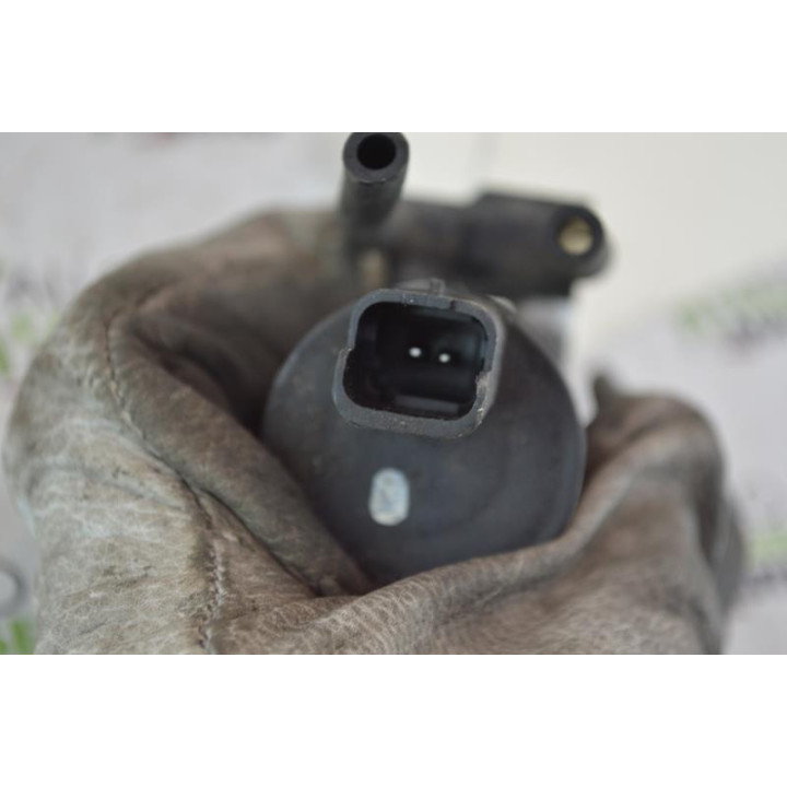 Pompe lave glace avant NISSAN ALMERA 2 Photo n°2
