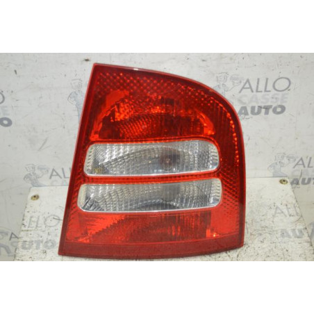 Feu arriere principal droit (feux) SKODA OCTAVIA 1
