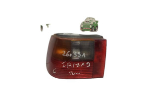 Feu arriere principal gauche (feux) SEAT IBIZA 2 Photo n°1