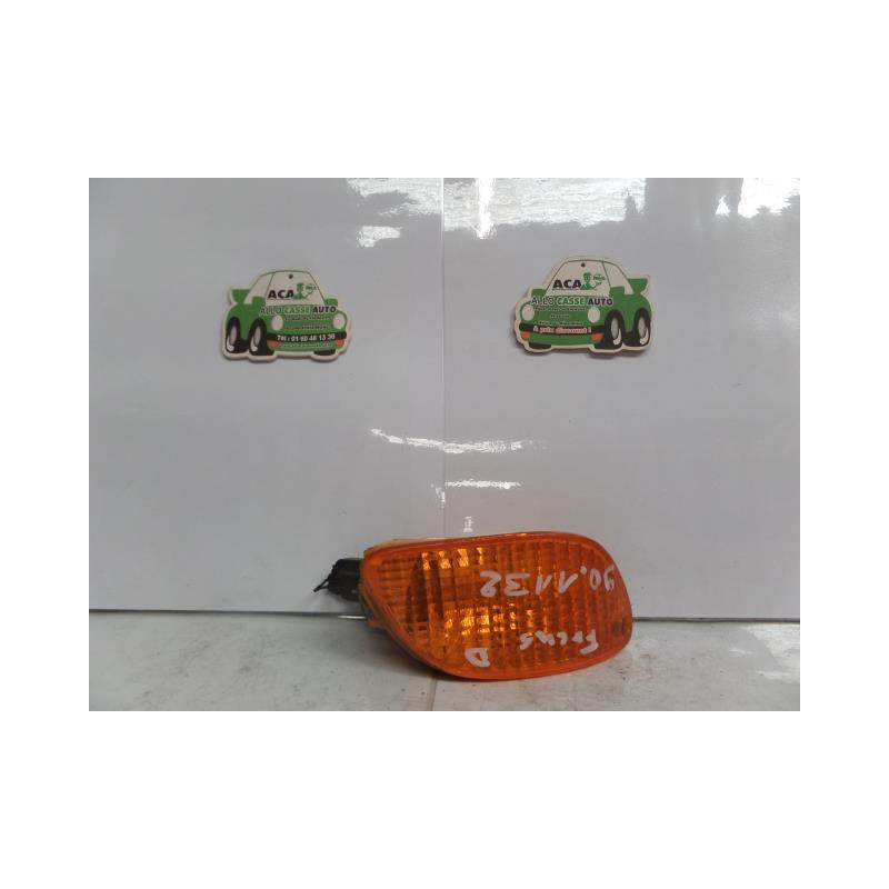 Optique avant secondaire droit (feux)(clignotant) FORD FOCUS 1 Photo n°1