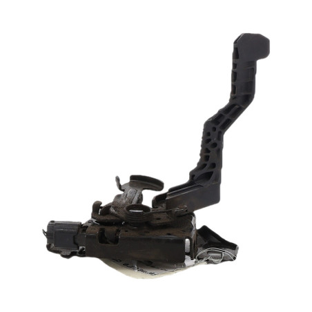 Fermeture de capot DACIA SANDERO 3