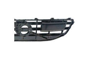 Calandre VOLVO V 40 2 Photo n°1