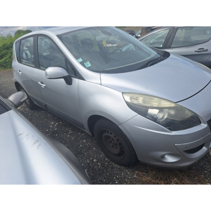 Feu arriere principal droit (feux) RENAULT SCENIC 3 Photo n°9